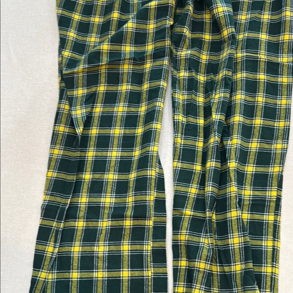 NFL Green Bay Packers Green and Yellow Plaid  Pajamas with Elastic Waistband - Picture 5 of 6